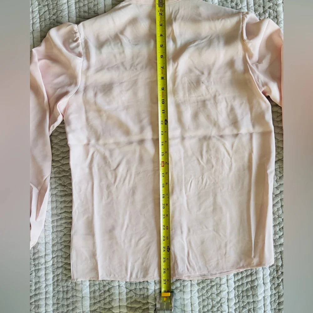 Express Light Pink Blouse, Size Medium - Picture 5 of 7